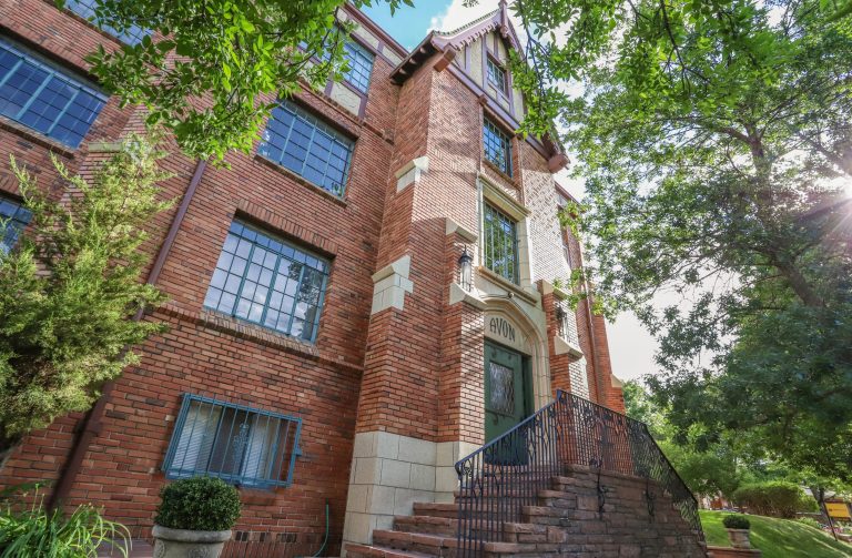 The Avon Apartments Cornerstone Apartments