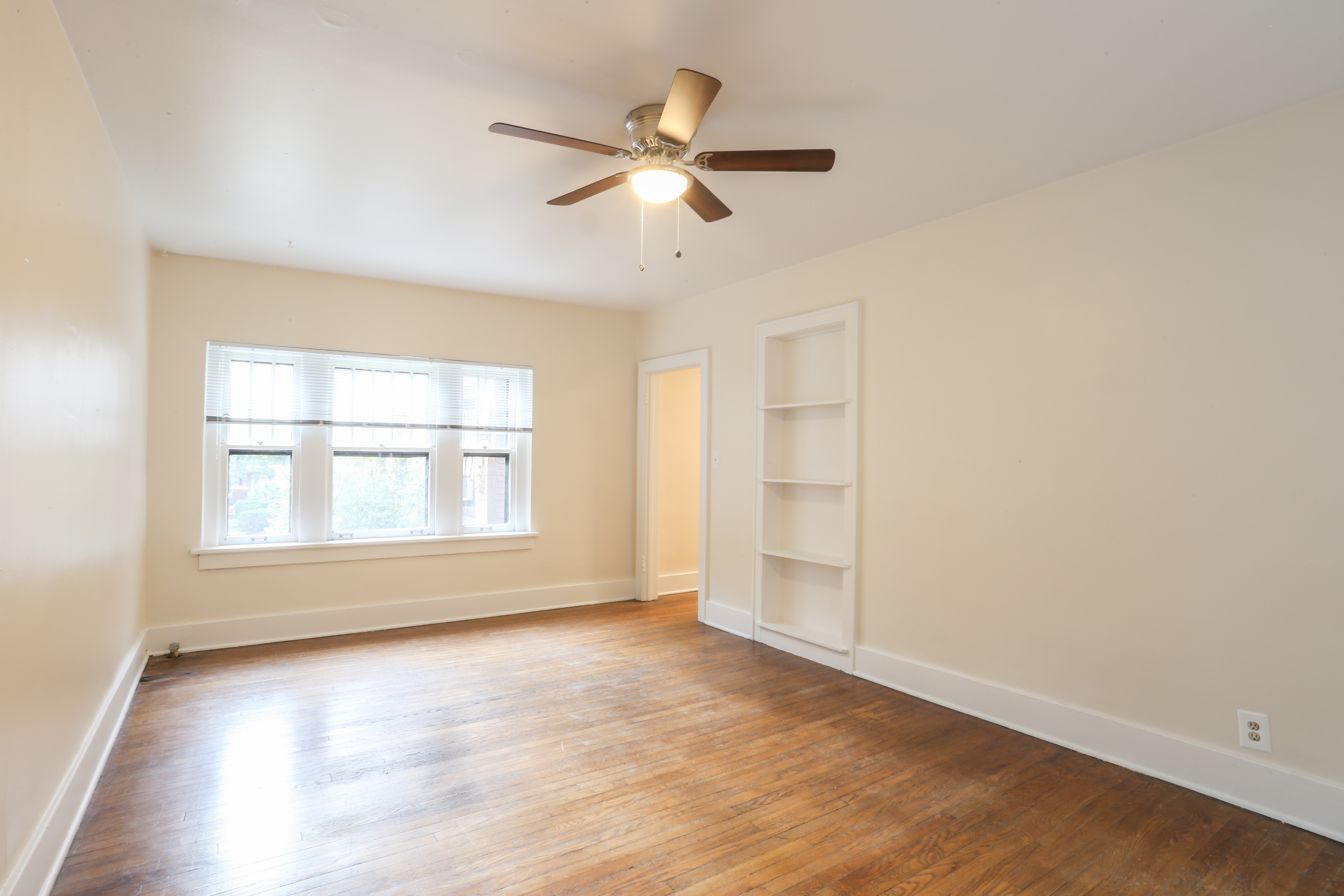 Corona Court Apartments Cornerstone Apartments