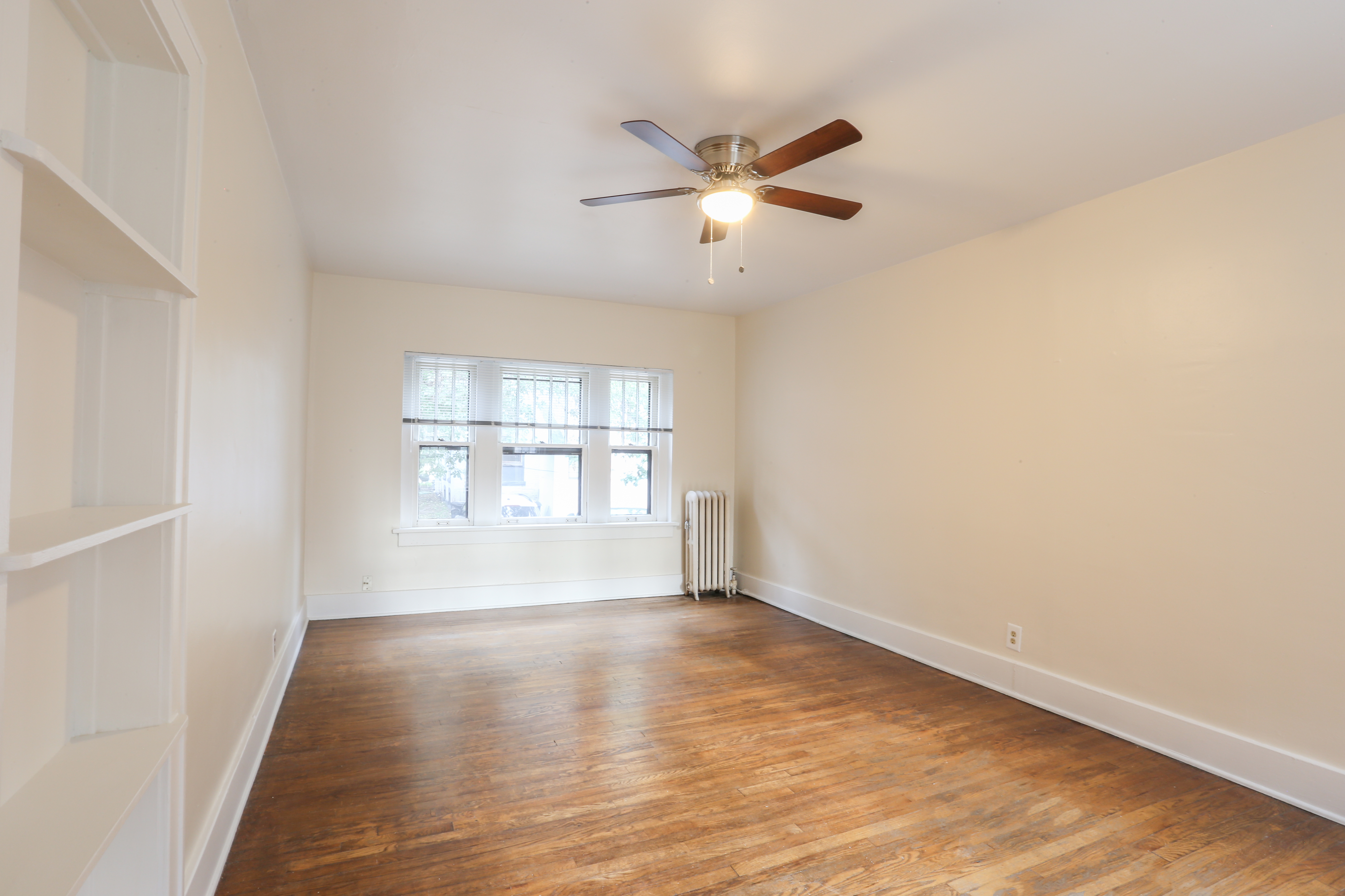 Corona Court Apartments Cornerstone Apartments