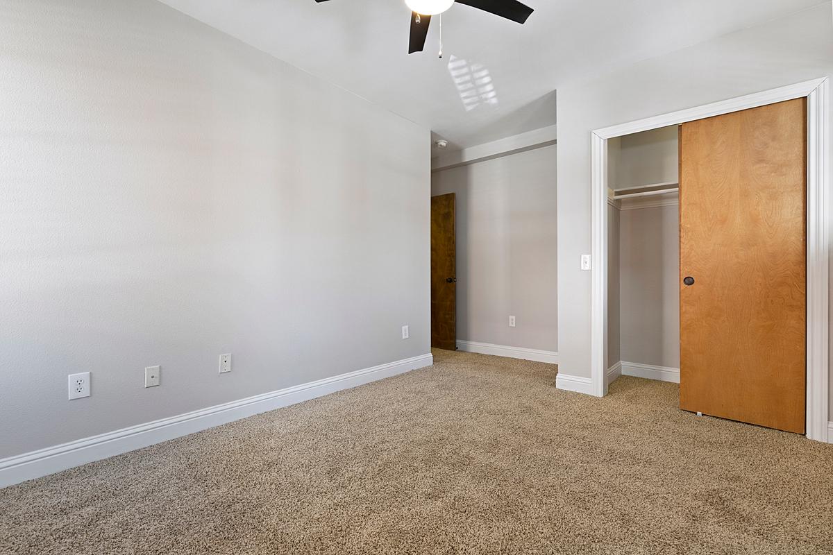 LaMont Apartments Cornerstone Apartments